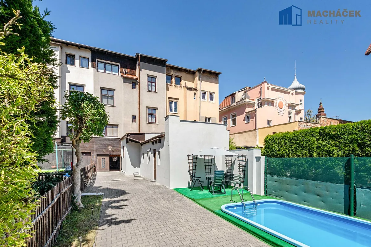 Prodej vícegeneračního domu 287 m², pozemek 338 m²
